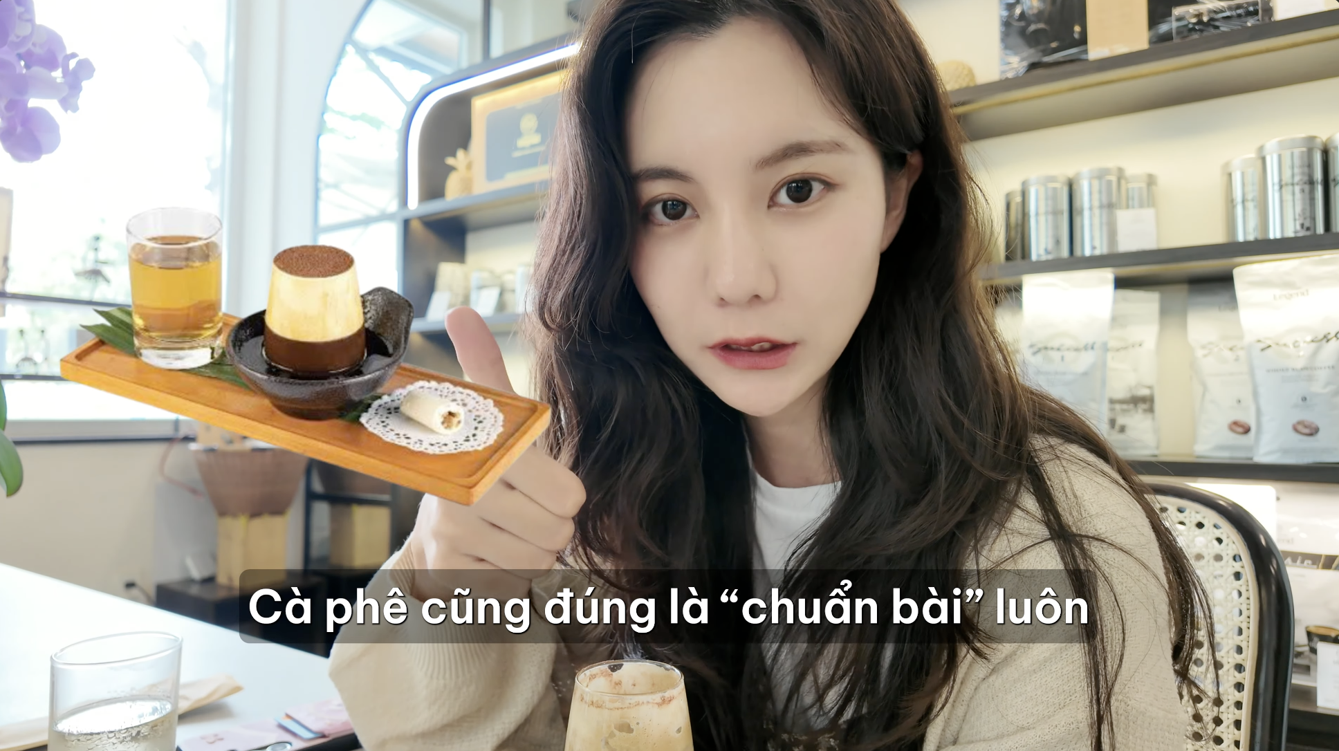 Kh&aacute;ch H&agrave;n sang Việt Nam nhịn tiền xe, cuốc bộ chỉ để mua được thứ nước g&acirc;y nghiện n&agrave;y- Ảnh 6.