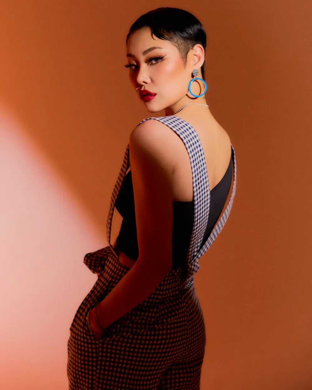 B&agrave;ng ho&agrave;ng tin &ldquo;anh sếp showbiz&rdquo; qua đời trong s&aacute;ng nay, cả d&agrave;n sao thương tiếc- Ảnh 4.