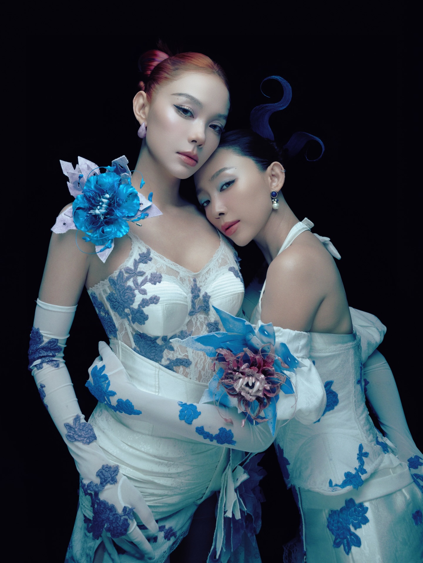 Ảnh n&oacute;ng 1000 độ của 2 visual "đỉnh lưu" Minh Hằng v&agrave; T&oacute;c Ti&ecirc;n: Phụ nữ U40 n&eacute;t qu&aacute;!- Ảnh 2.