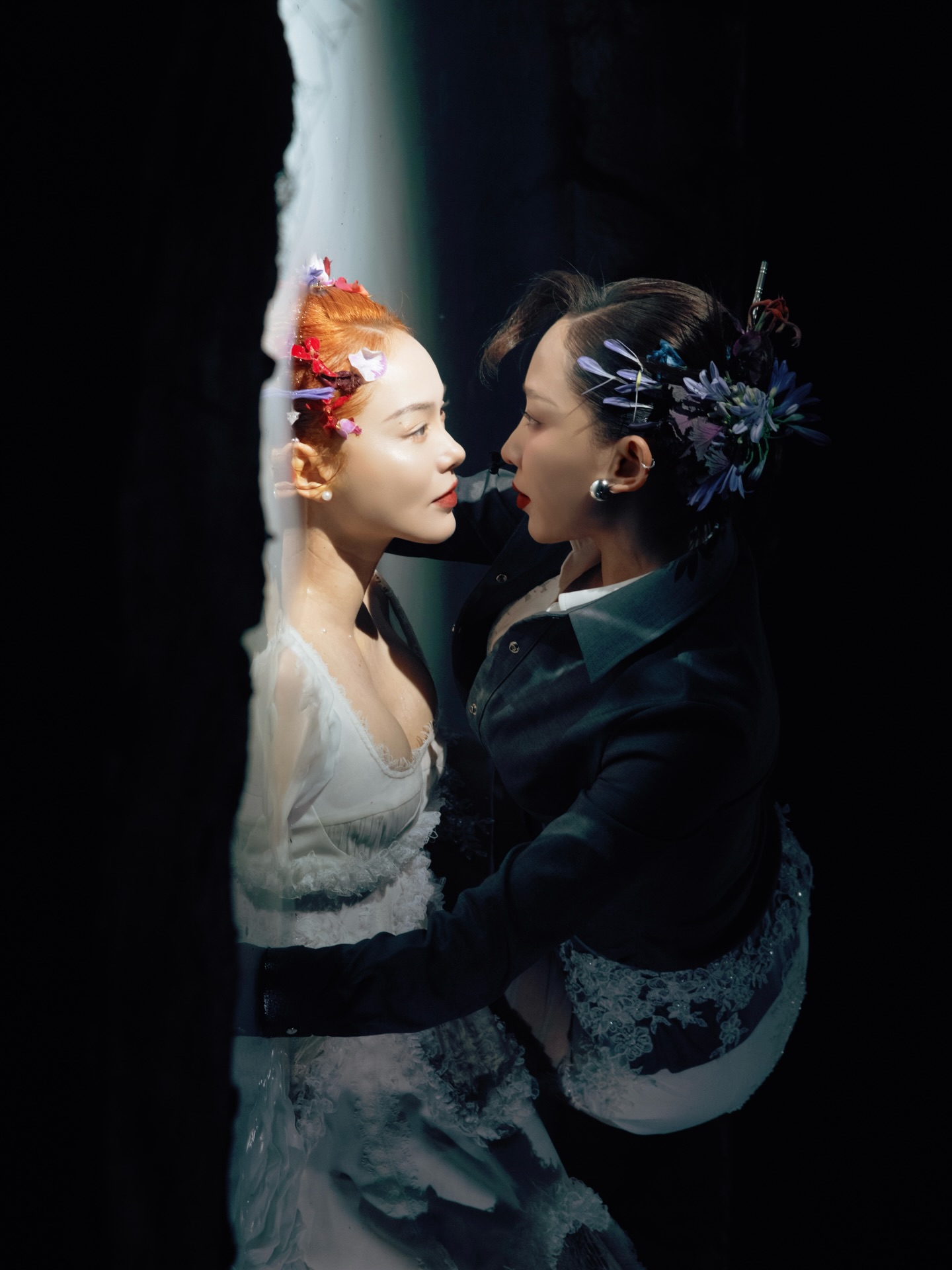 Ảnh n&oacute;ng 1000 độ của 2 visual "đỉnh lưu" Minh Hằng v&agrave; T&oacute;c Ti&ecirc;n: Phụ nữ U40 n&eacute;t qu&aacute;!- Ảnh 7.