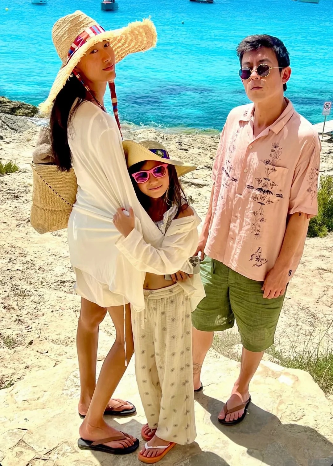 Đ&acirc;y m&agrave; l&agrave; con g&aacute;i của &ldquo;badboy&rdquo; kh&eacute;t tiếng Trần Qu&aacute;n Hy v&agrave; si&ecirc;u mẫu Victoria's Secret sao!- Ảnh 4.