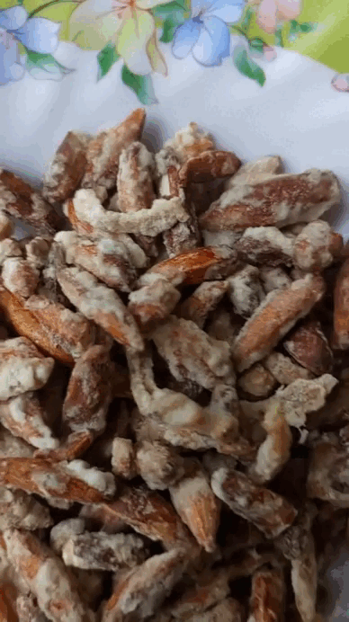 Loại quả xưa rụng đầy s&acirc;n, cho kh&ocirc;ng c&ograve;n lười nhặt, nay th&agrave;nh đặc sản gi&aacute; tới 500.000 đồng/kg- Ảnh 3.