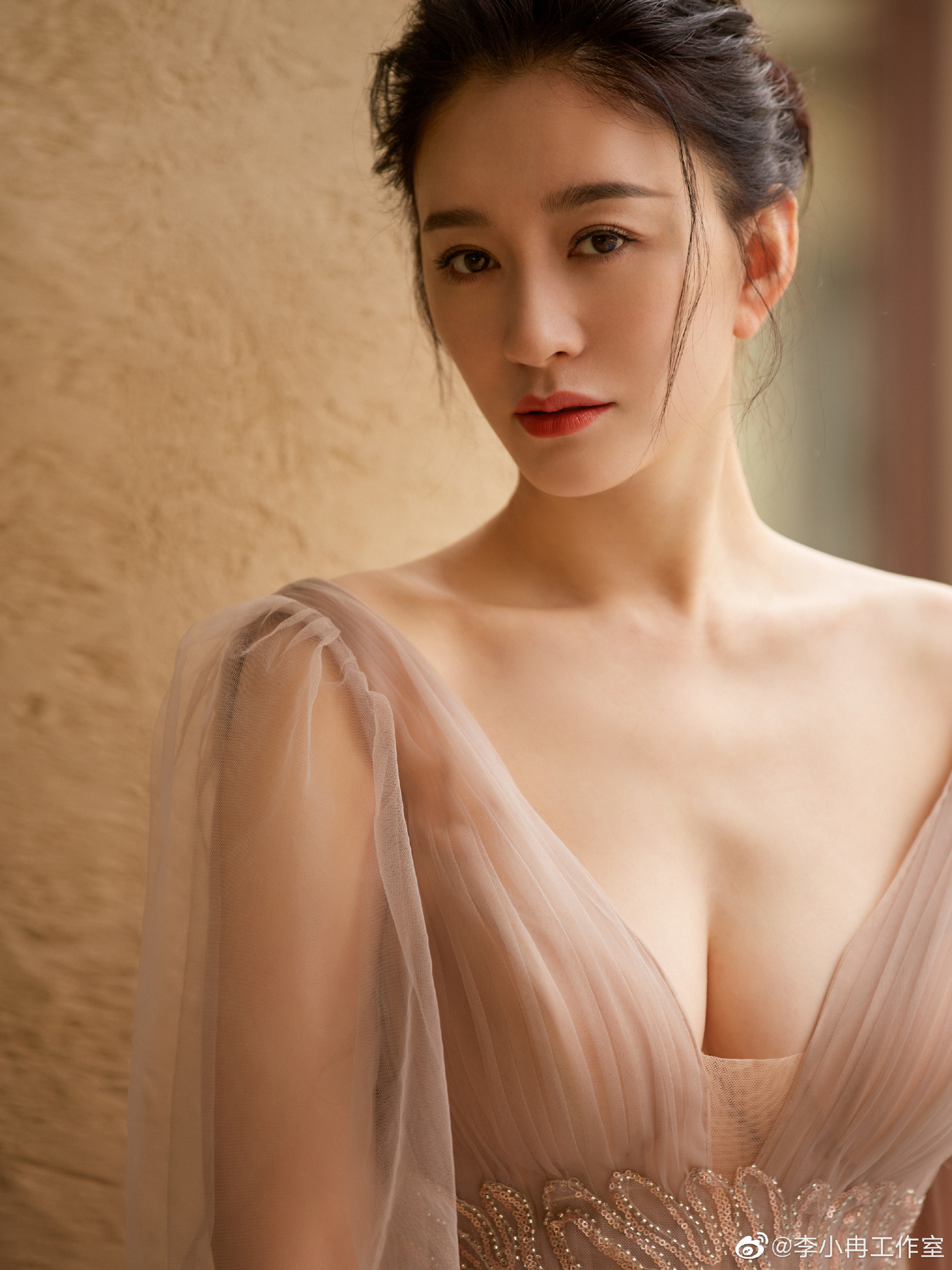 Nữ diễn vi&ecirc;n hạng A mang tiếng bỏ bạn ngh&egrave;o v&igrave; đại gia, giờ sự t&igrave;nh kinh ho&agrave;ng ph&iacute;a sau mới s&aacute;ng tỏ- Ảnh 1.