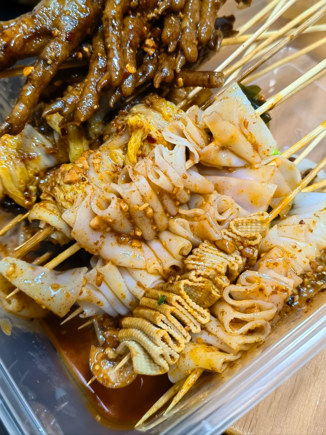 Thổ địa Tr&ugrave;ng Kh&aacute;nh chỉ điểm: 8 m&oacute;n vỉa h&egrave; "ngon chấn động" giấu trong hẻm s&acirc;u, chưa ăn coi như ph&iacute; tiền mua v&eacute;- Ảnh 29.