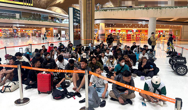 Campuchia quyết t&acirc;m x&oacute;a sổ to&agrave;n bộ trung t&acirc;m lừa đảo trực tuyến trong th&aacute;ng tới- Ảnh 2.