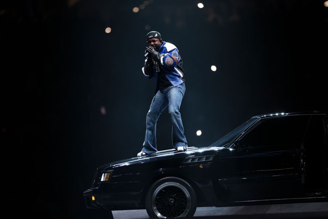 5 kiểu quần đ&agrave;n &ocirc;ng sẽ mặc khắp nơi trong năm 2026- Ảnh 2.