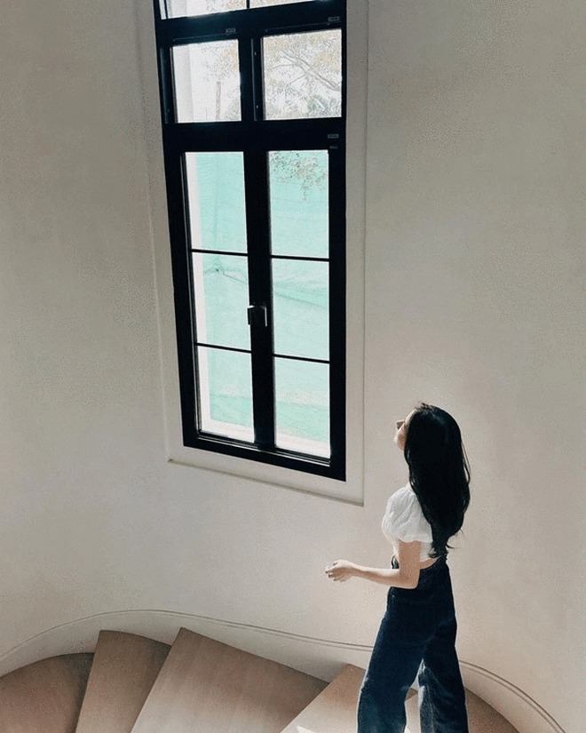 Đại mỹ nh&acirc;n ở dinh thự 55 tỷ, m&ecirc; &ldquo;trồng rau nu&ocirc;i c&aacute;&rdquo;: Vibe chữa l&agrave;nh mạnh mẽ tr&agrave;n m&agrave;n h&igrave;nh- Ảnh 5.