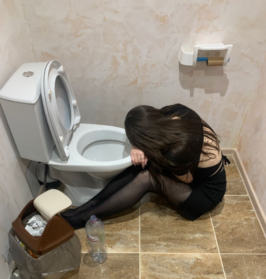 Nữ sinh 18 tuổi đ&atilde; u xơ tử cung v&igrave; 2 sở th&iacute;ch ăn uống cực quen ở người trẻ: 1 "gi&ograve;n rụm", 1 ngọt ng&agrave;o- Ảnh 3.