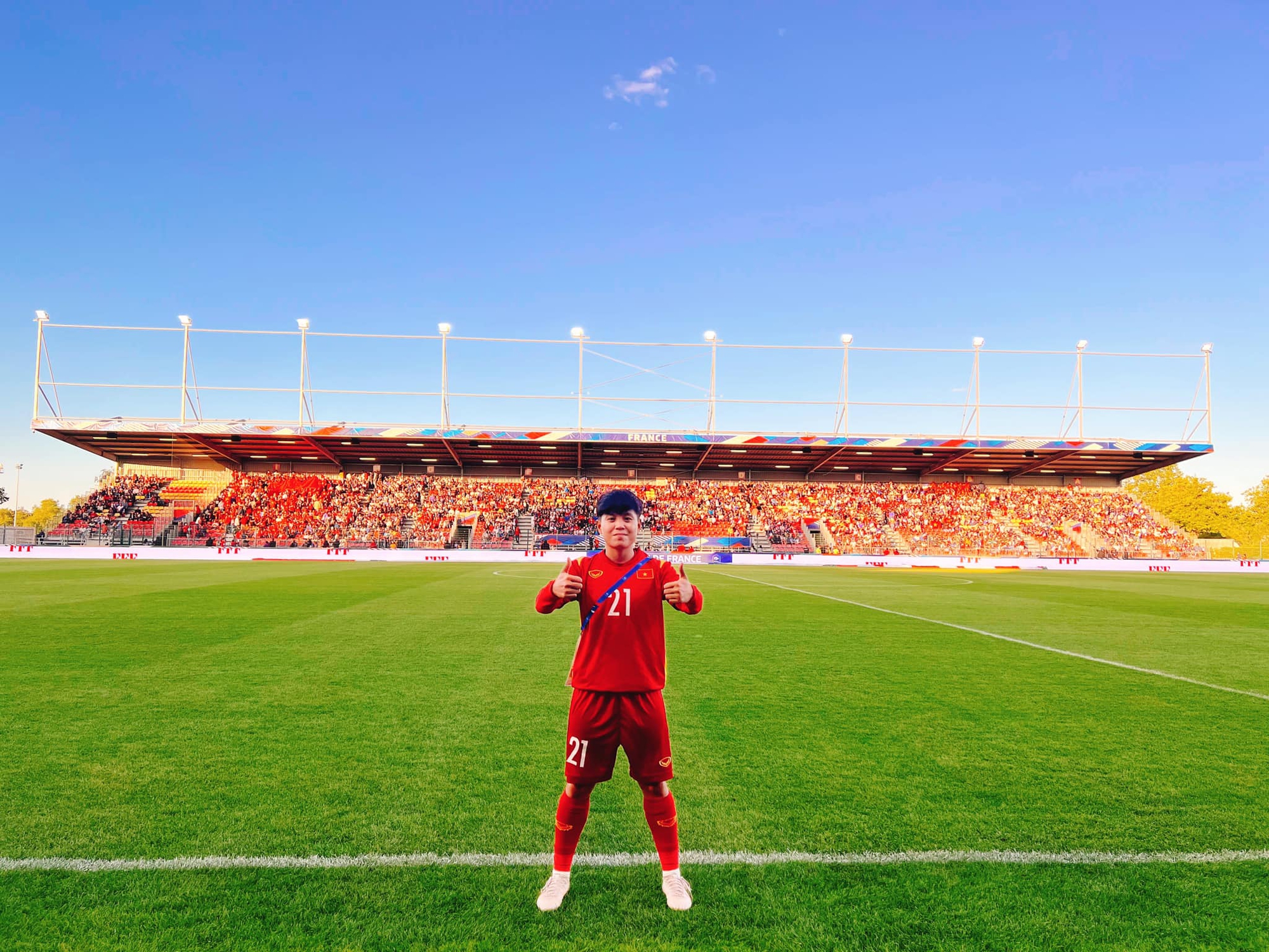 Ng&acirc;n Thị Vạn Sự l&agrave; ai?- Ảnh 1.