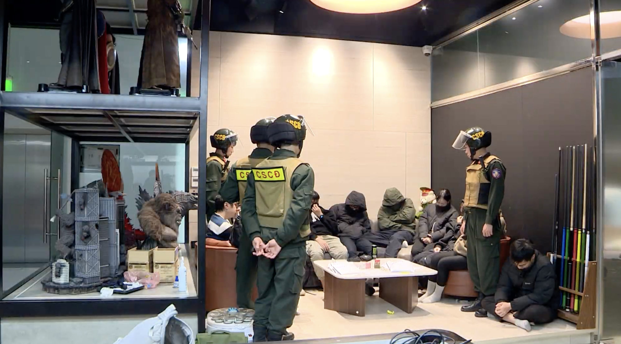 VIDEO: "Bật m&iacute;" phương thức thu h&agrave;ng trăm tỉ đồng của hệ thống X&ocirc;i lạc TV- Ảnh 1.