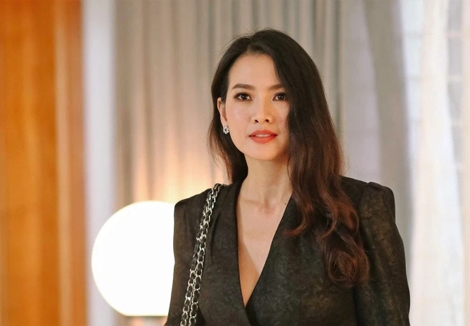 Mỹ nh&acirc;n Việt duy nhất chỉ l&ecirc;n h&igrave;nh 10 gi&acirc;y m&agrave; th&agrave;nh huyền thoại, nhan sắc hiếm như sao tr&ecirc;n trời- Ảnh 1.