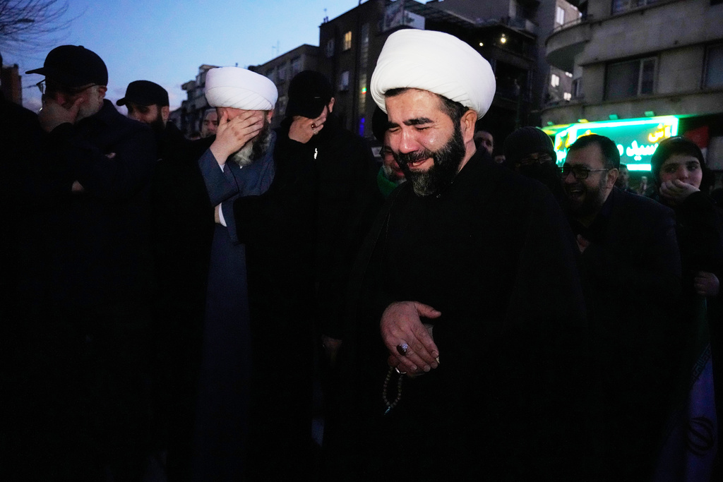 Nhịp sống thường nhật của người d&acirc;n Iran bỗng chốc hỗn độn bởi xung đột- Ảnh 5.