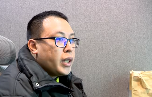 Vụ X&ocirc;i Lạc TV: B&igrave;nh luận vi&ecirc;n b&oacute;ng đ&aacute; "lậu" c&oacute; phải l&agrave; đồng phạm?- Ảnh 3.