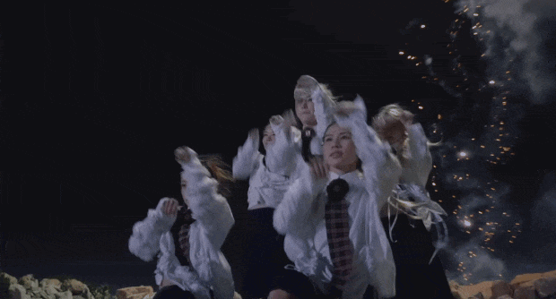 Ch&acirc;u B&ugrave;i ch&iacute;nh thức cầm mic đi h&aacute;t: C&oacute; Binz yểm trợ nhưng vẫn nhạt, b&ugrave; lại visual "g&aacute;nh trọn" cả MV!- Ảnh 6.