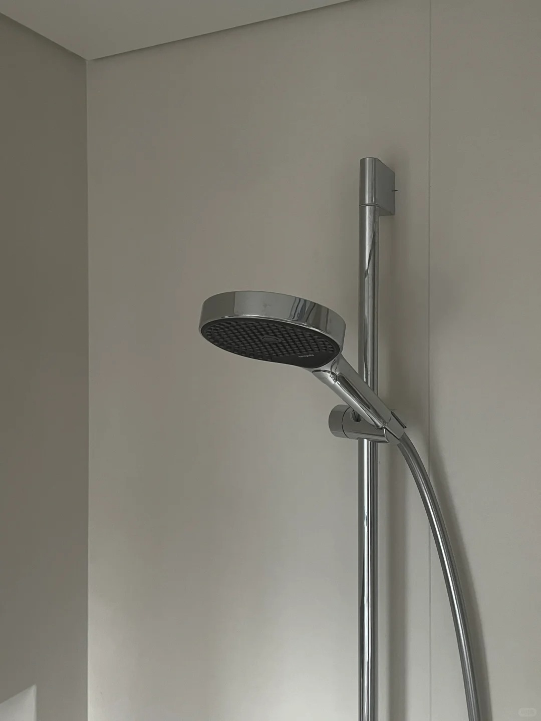 41 tuổi sửa nh&agrave;, t&ocirc;i tỉnh ngộ: 6 thiết kế tr&aacute;nh c&agrave;ng xa c&agrave;ng tốt kẻo hối hận cả đời- Ảnh 3.