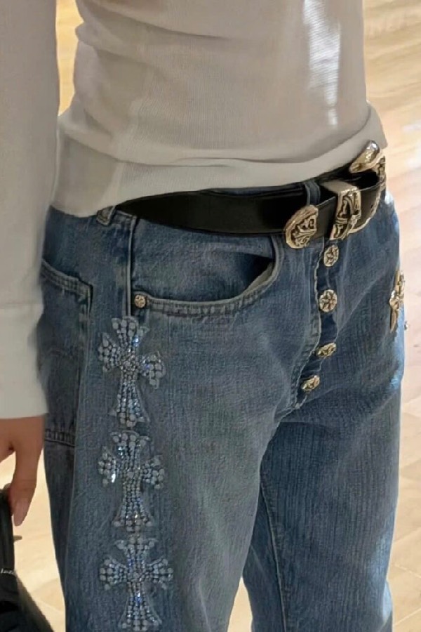 Ph&uacute; b&agrave; mua quần jeans 5 tỷ m&agrave; kh&ocirc;ng biết: C&acirc;u chuyện viral cực độ v&igrave; phản ứng cho&aacute;ng v&aacute;ng của giới si&ecirc;u gi&agrave;u- Ảnh 1.