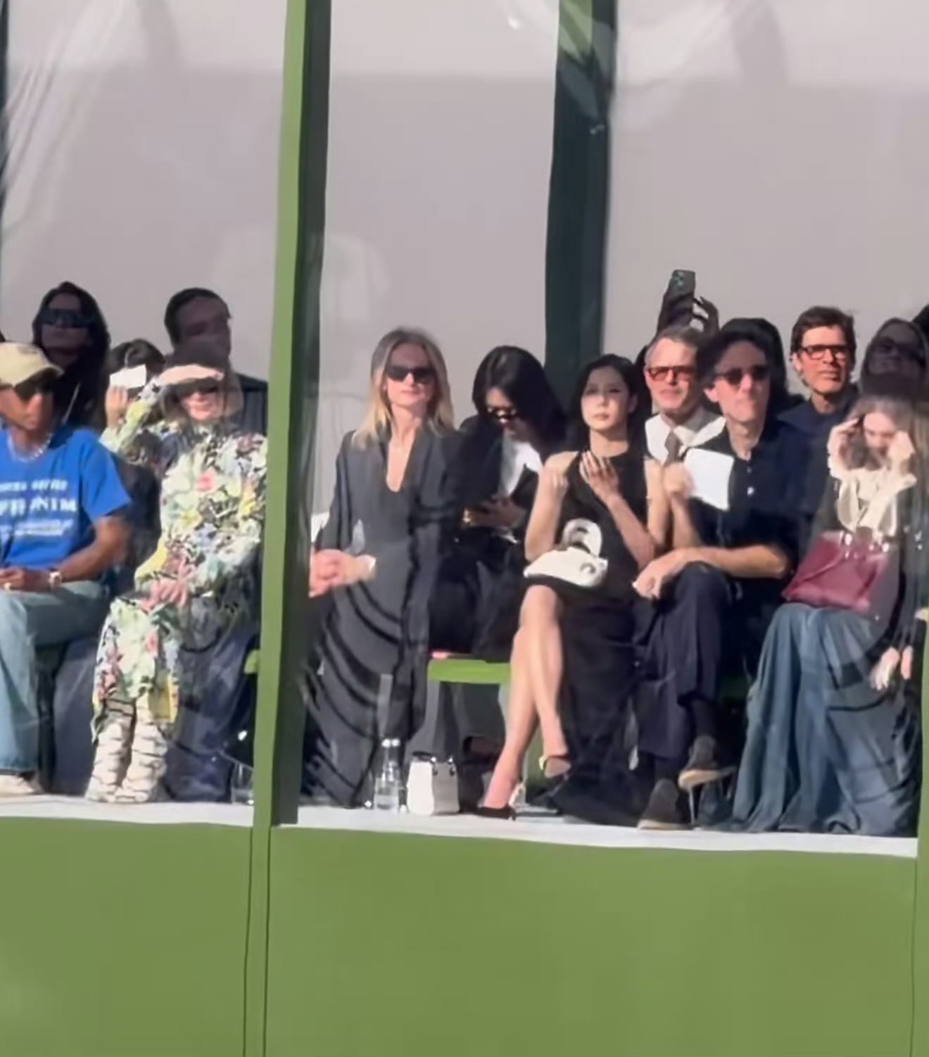 Vận xui chung của Địch Lệ Nhiệt Ba v&agrave; Dương Mịch- Ảnh 2.