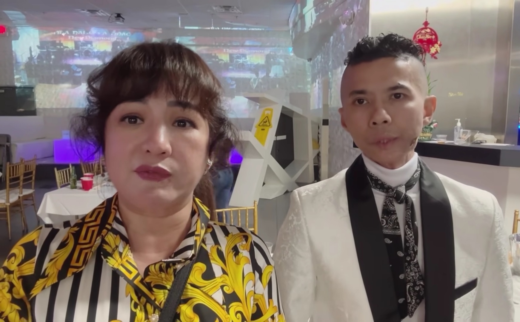 Những ng&agrave;y cuối đời của ca sĩ Kasim Ho&agrave;ng Vũ: Khu&ocirc;n mặt biến dạng do bệnh u xương h&agrave;m, bế tắc v&igrave; chi ph&iacute; chữa trị h&agrave;ng tỷ đồng- Ảnh 5.