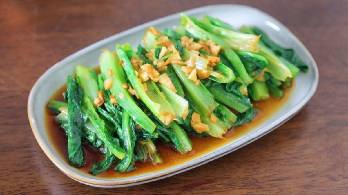 Loại rau xanh mướt hiếm khi &ldquo;ngậm&rdquo; thuốc trừ s&acirc;u, trời T&acirc;y m&ecirc; t&iacute;t: Ra chợ Việt l&agrave; thấy đầy- Ảnh 5.