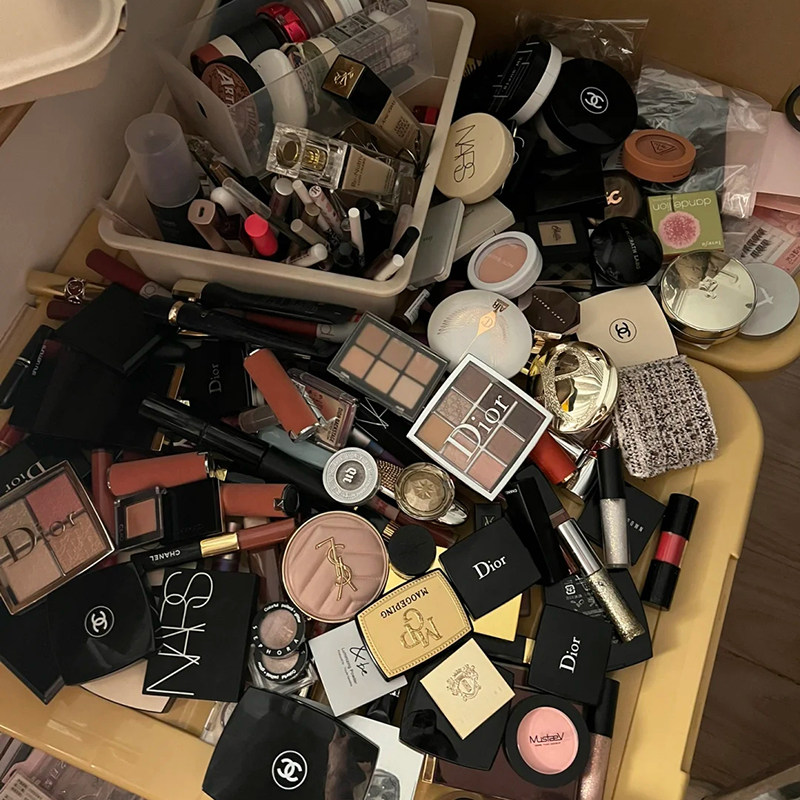 Sau tuổi 45, h&atilde;y bu&ocirc;ng bỏ 5 thứ n&agrave;y: Nh&agrave; rộng hơn, t&acirc;m tr&iacute; cũng nhẹ đi rất nhiều- Ảnh 5.