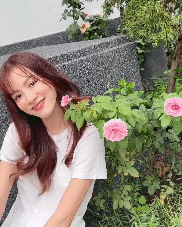 Đại mỹ nh&acirc;n ở dinh thự 55 tỷ, m&ecirc; &ldquo;trồng rau nu&ocirc;i c&aacute;&rdquo;: Vibe chữa l&agrave;nh mạnh mẽ tr&agrave;n m&agrave;n h&igrave;nh- Ảnh 13.