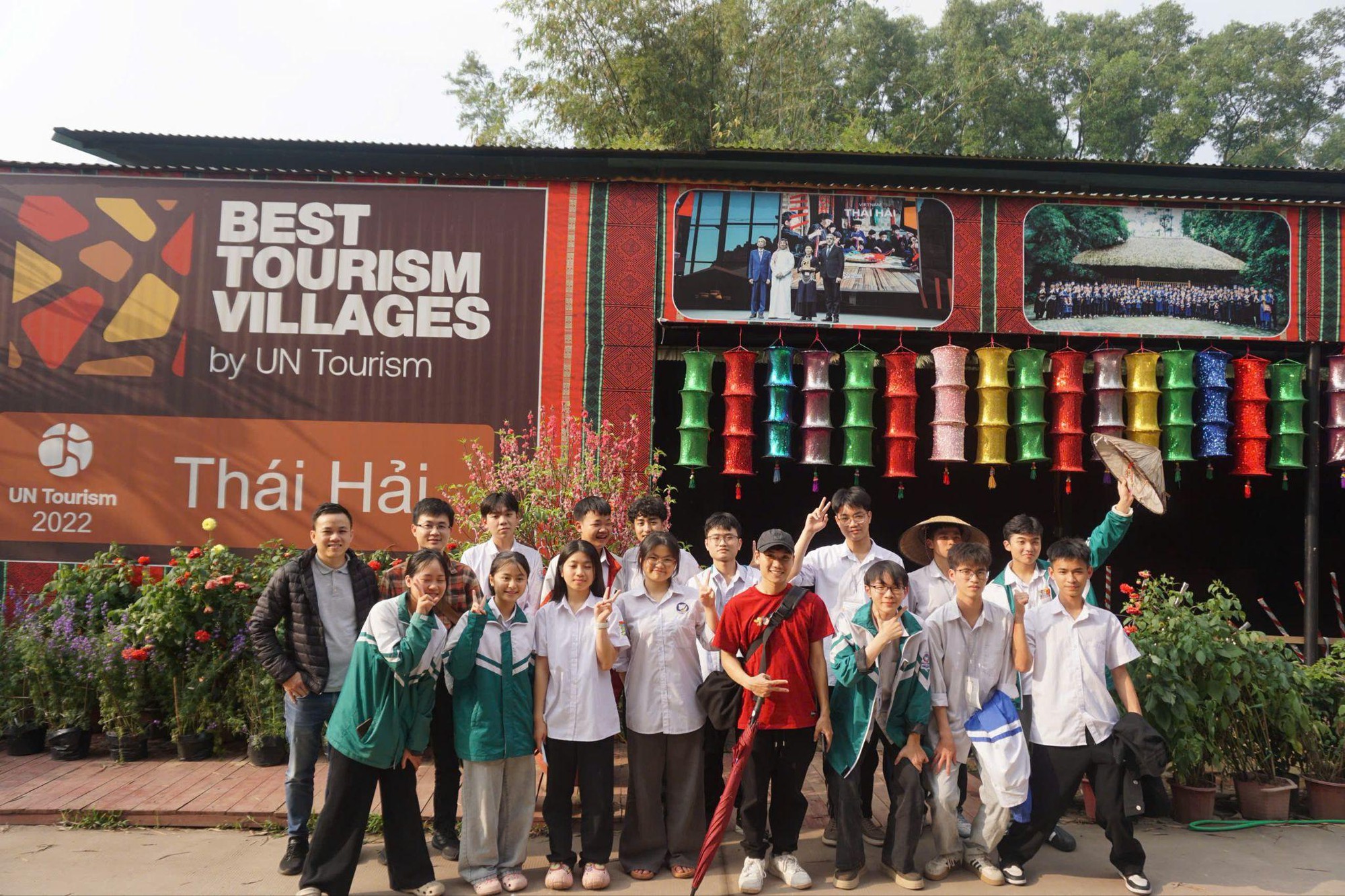 Học sinh THPT Th&aacute;i Nguy&ecirc;n "tr&igrave;nh l&agrave;ng" sản phẩm c&ocirc;ng nghệ sau 6 th&aacute;ng đ&agrave;o tạo- Ảnh 5.