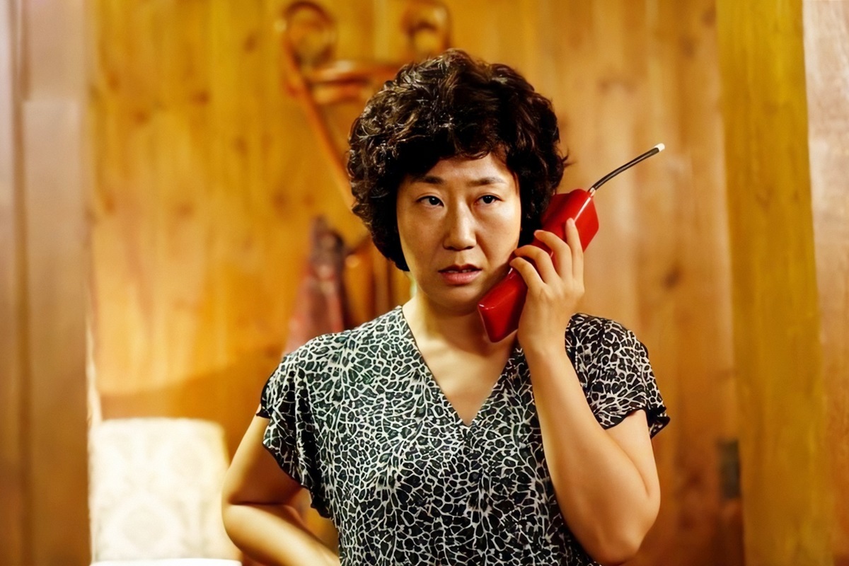 "B&agrave; mẹ quốc d&acirc;n" H&agrave;n Quốc ở tuổi 51 vẫn giảm 14kg: Tiết lộ b&iacute; quyết xứng đ&aacute;ng l&agrave; "gi&aacute;o tr&igrave;nh giảm mỡ cho phụ nữ trung ni&ecirc;n"- Ảnh 4.