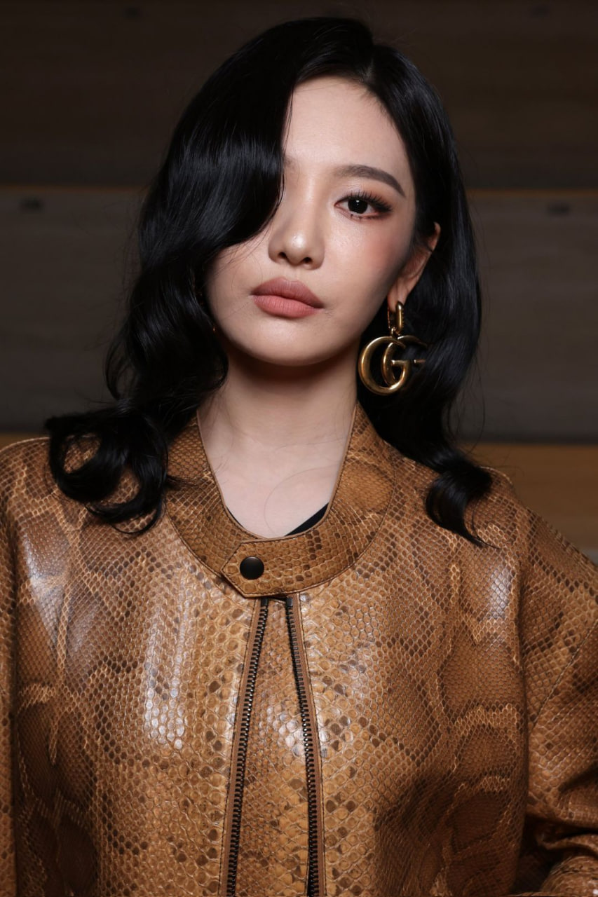 Mỹ nh&acirc;n 2k2 chưng mặt mộc, c&oacute; m&agrave;n đ&aacute;p trả ra sao với loạt b&igrave;nh luận khiếm nh&atilde; của netizen- Ảnh 8.