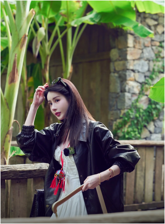 C&ocirc; g&aacute;i tiệm gội đầu cưới thiếu gia, nhận 22 tỷ bồi thường sau ly h&ocirc;n: Sống chung với trai trẻ k&eacute;m 14 tuổi như b&agrave; ho&agrave;ng- Ảnh 9.