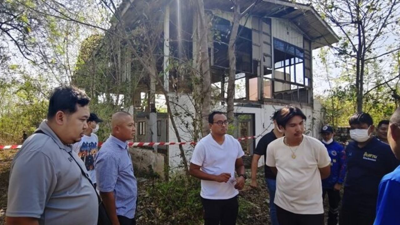 Người đ&agrave;n &ocirc;ng bị bắt c&oacute;c rồi thi&ecirc;u sống, cảnh s&aacute;t t&igrave;m thấy c&aacute;c video nhạy cảm trong điện thoại nạn nh&acirc;n- Ảnh 2.