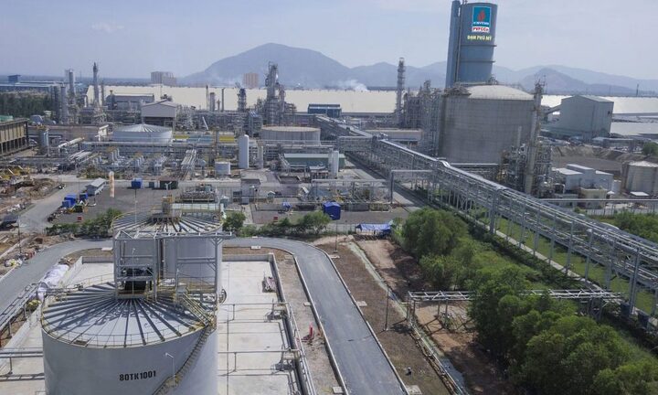 Doanh nghiệp tại TP.HCM thu hồi th&ocirc;ng b&aacute;o tạm ngưng b&aacute;n xăng dầu- Ảnh 3.