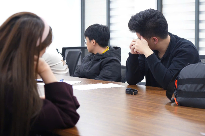 To&agrave;n cảnh chuy&ecirc;n &aacute;n đ&aacute;nh sập 'đế chế' b&oacute;ng đ&aacute; lậu, bắt giữ '&ocirc;ng tr&ugrave;m' X&ocirc;i Lạc TV- Ảnh 5.