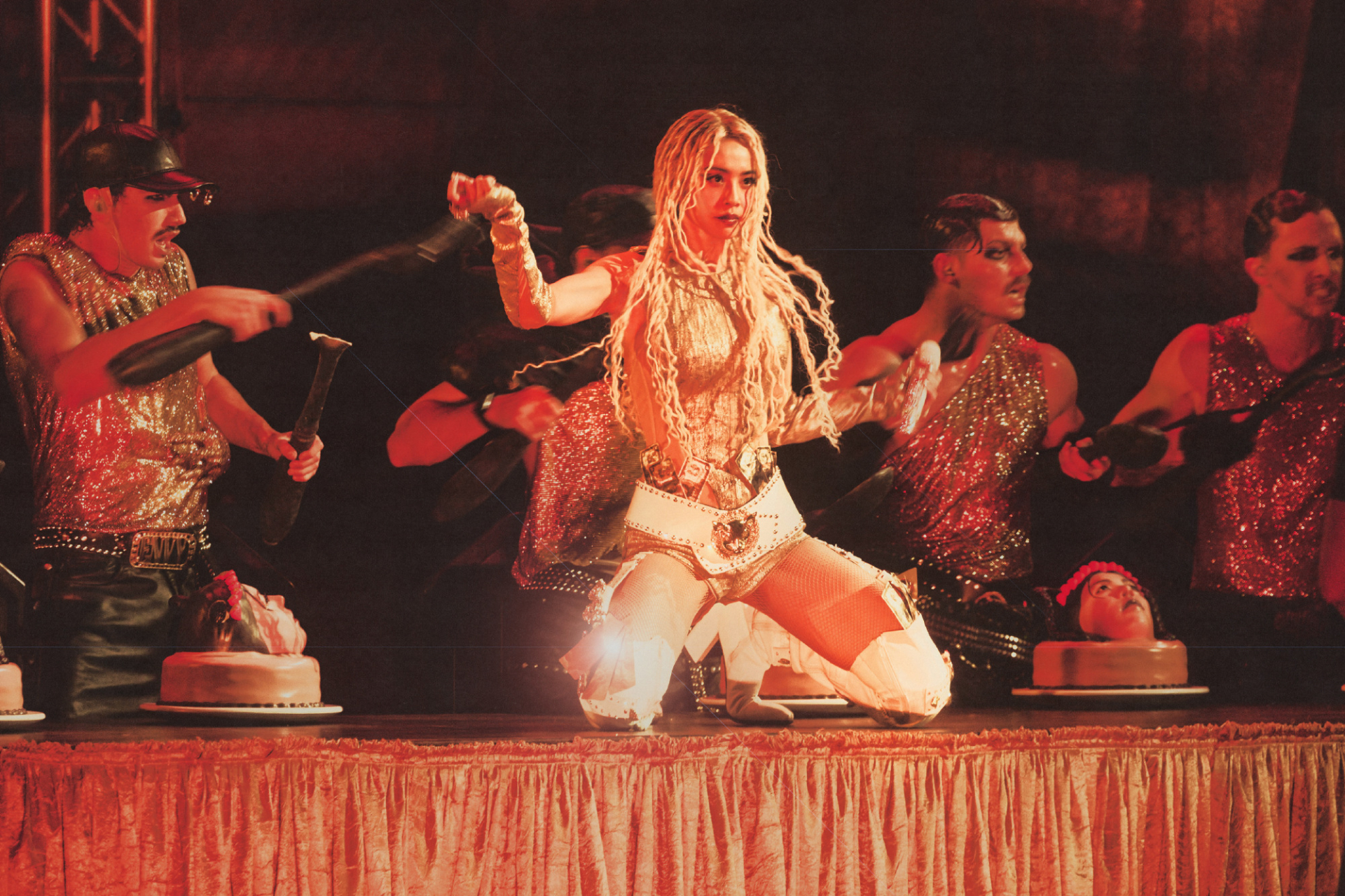 Sở Văn h&oacute;a - Du lịch buộc dừng concert 