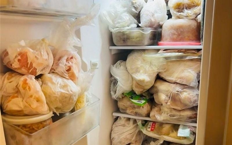 Thợ điện n&oacute;i: 7 sai lầm khi d&ugrave;ng tủ lạnh khiến tiền điện tăng vọt, nh&agrave; n&agrave;o cũng mắc &iacute;t nhất 3 lỗi- Ảnh 2.