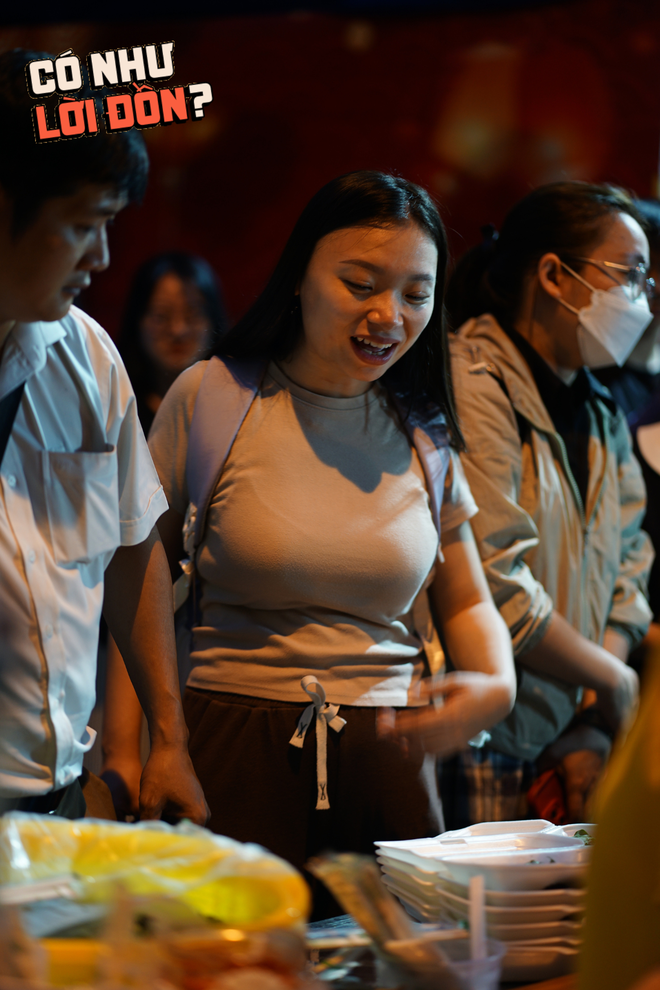 Chờ chực 20 ph&uacute;t săn miếng t&agrave;u hũ may mắn gi&aacute; 30k, mỗi năm chỉ b&aacute;n một ng&agrave;y ở TP.HCM- Ảnh 13.