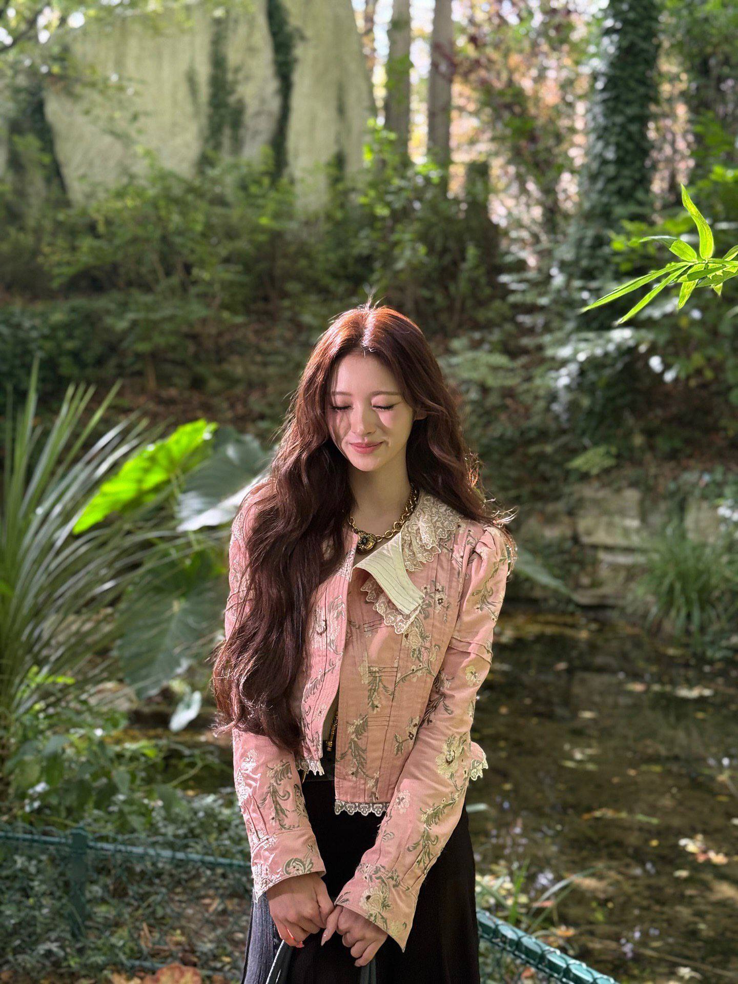 Mỹ nữ khiến "hung thần" Getty Images chỉ c&ograve;n l&agrave; c&aacute;i t&ecirc;n: Ngũ quan ho&agrave;n hảo như s&aacute;ch mẫu, style sang chảnh xịn ngất ng&acirc;y- Ảnh 20.