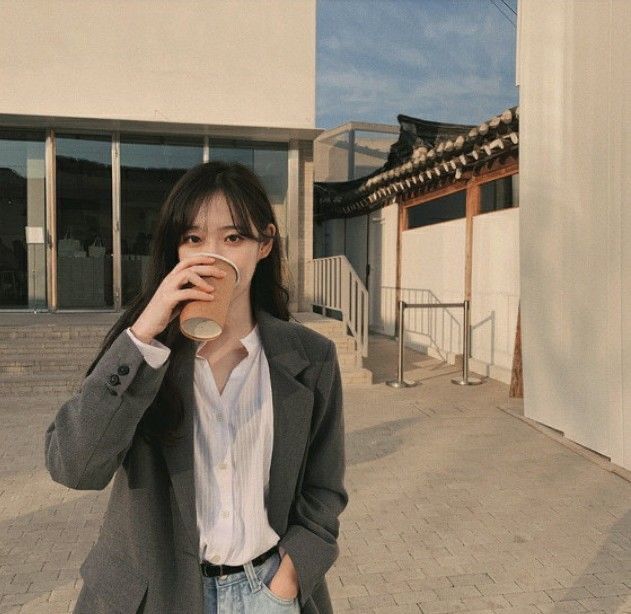 Thu nhập từ 50 triệu giảm c&ograve;n 30 triệu: L&agrave;m sao để kh&ocirc;ng bị &ldquo;sốc lối sống&rdquo;?- Ảnh 2.