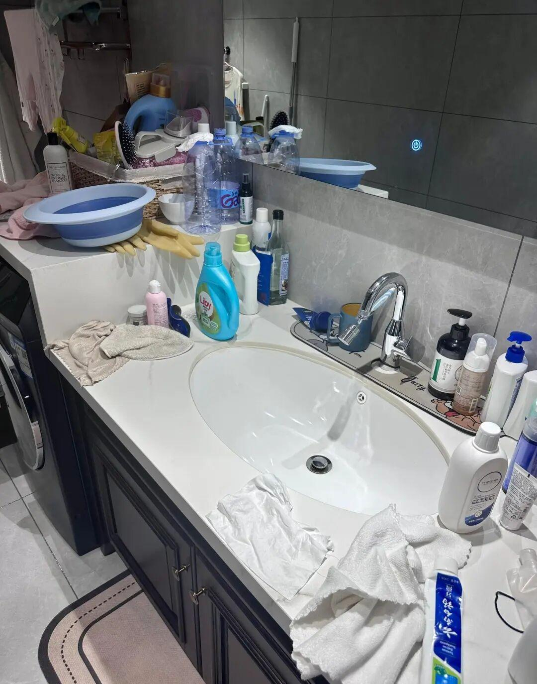 Nhiều gia đ&igrave;nh bắt đầu bỏ bồn rửa mặt trong ph&ograve;ng tắm: Sau khi xem thiết kế n&agrave;y, t&ocirc;i ước m&igrave;nh c&oacute; thể ph&aacute; bỏ tất cả v&agrave; cải tạo lại từ đầu- Ảnh 2.