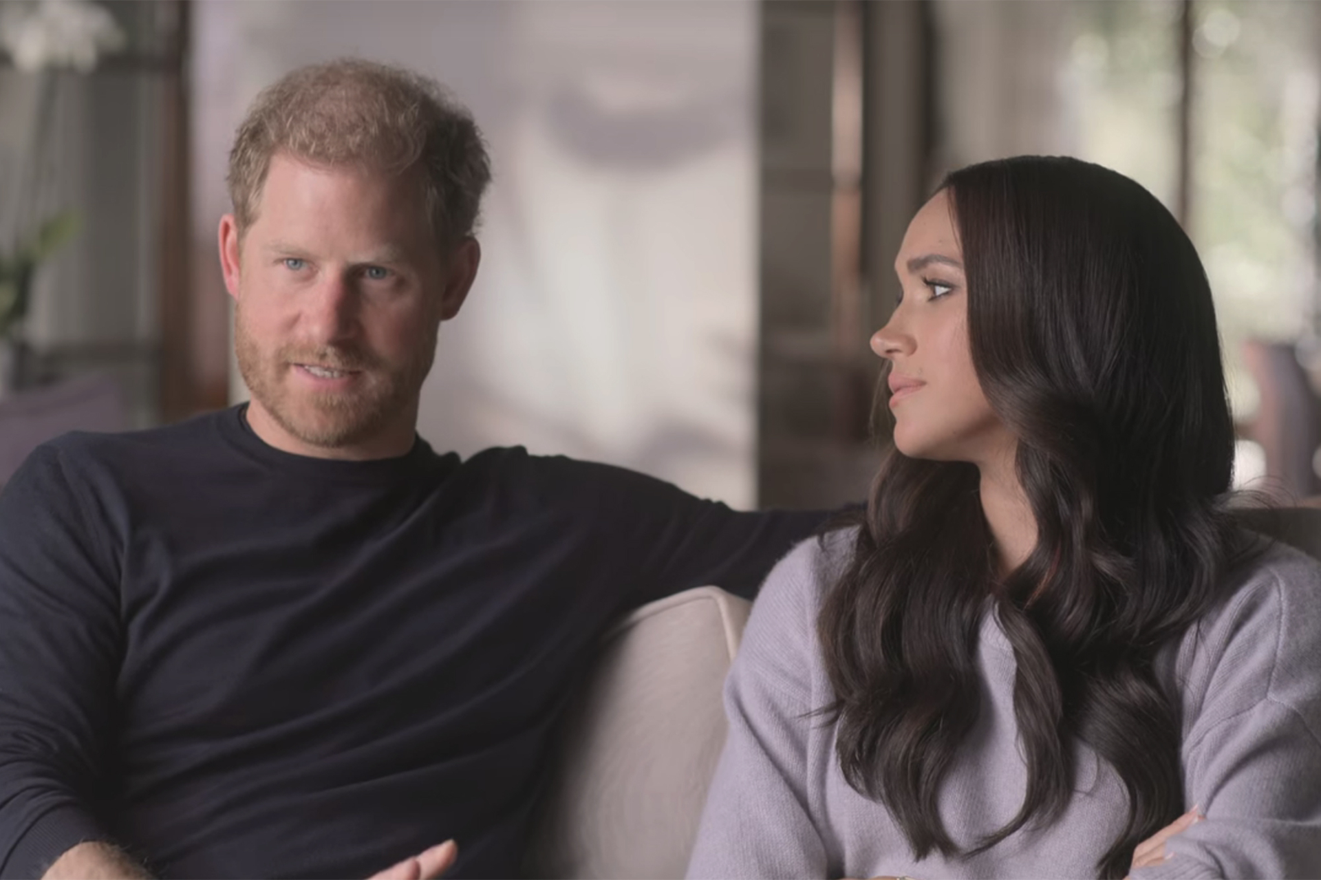 C&uacute; sốc mới của Harry v&agrave; Meghan: Phim "đắp chiếu" r&ograve;ng r&atilde; 3 năm, hợp đồng triệu đ&ocirc; với Netflix liệu c&oacute; toang?- Ảnh 3.