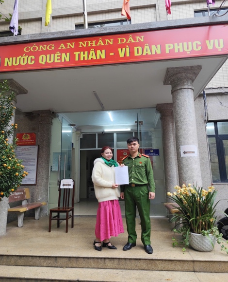 T&agrave;i khoản ng&acirc;n h&agrave;ng bỗng dưng c&oacute; giao dịch 92 triệu đồng, c&ocirc;ng an v&agrave;o cuộc điều tra người đ&agrave;n &ocirc;ng ở Rạch Gi&aacute;- Ảnh 1.