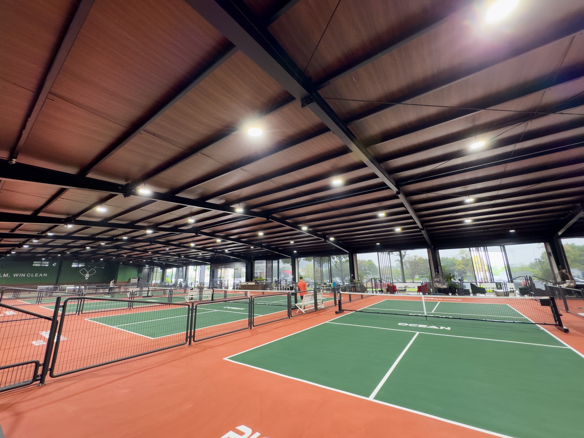 C&oacute; g&igrave; ở s&acirc;n Pickleball gi&aacute; 749k/giờ tại H&agrave; Nội?- Ảnh 4.