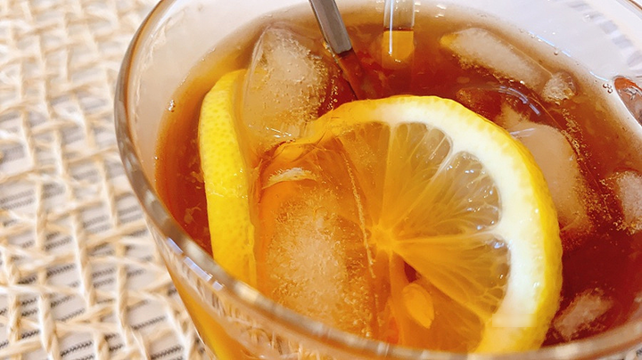 Người phụ nữ 35 tuổi ng&agrave;y n&agrave;o cũng uống tr&agrave; chanh, 1 năm sau đi kh&aacute;m, kết quả khiến nhiều người giật m&igrave;nh- Ảnh 1.