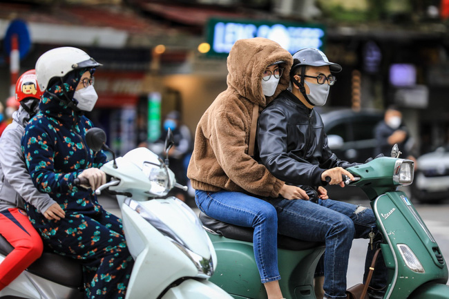 Miền Bắc lại đ&oacute;n kh&ocirc;ng kh&iacute; lạnh tăng cường, thời tiết c&oacute; r&eacute;t đậm, r&eacute;t hại?- Ảnh 1.