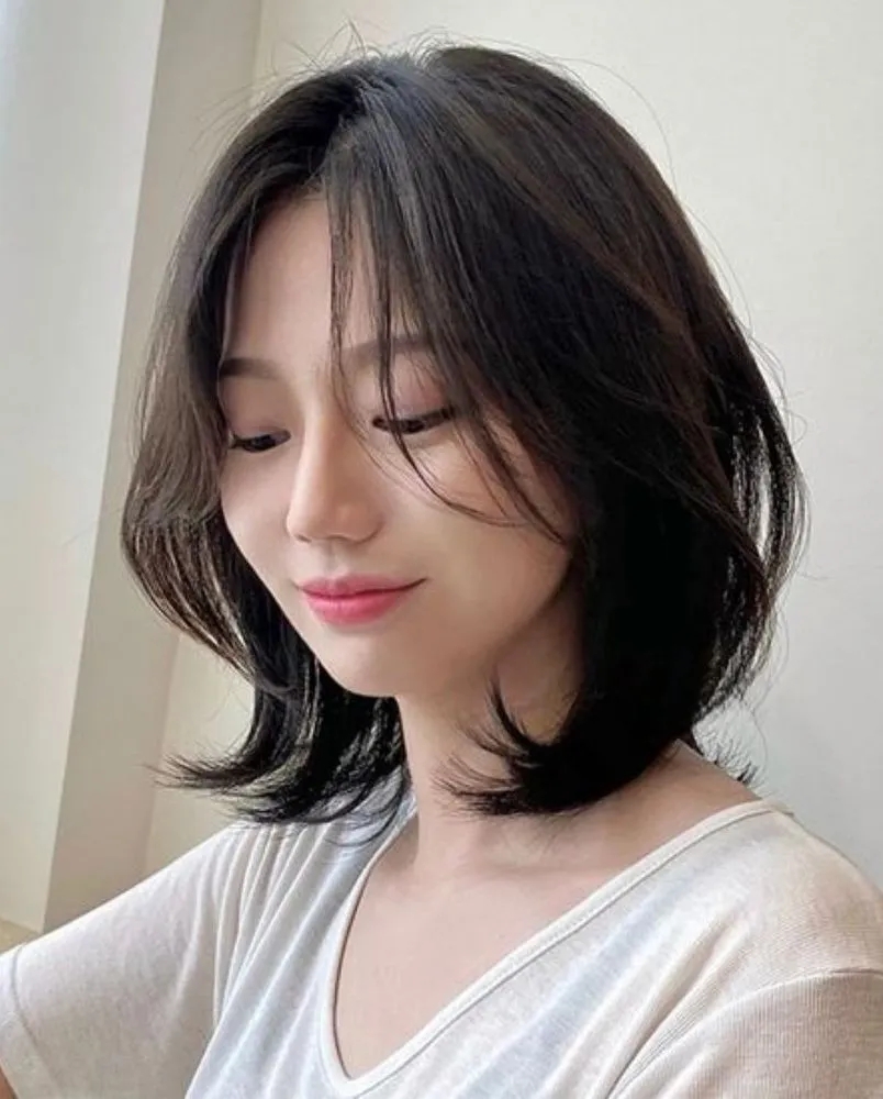 T&oacute;c bob ngang vai: Kiểu t&oacute;c &ldquo;an to&agrave;n&rdquo; nhưng vẫn sang cho phụ nữ 30+- Ảnh 7.