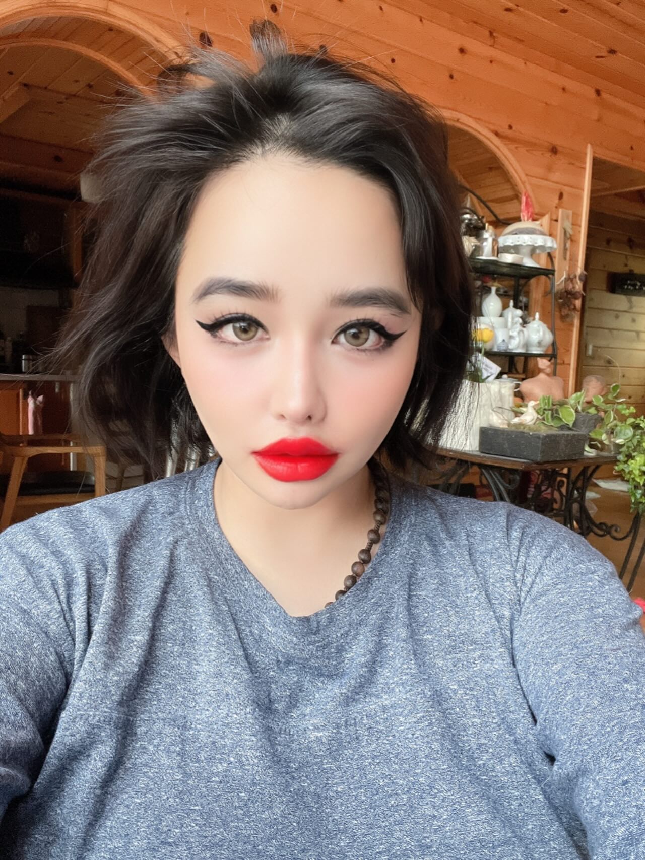 Drama Park Bom với 2NE1 chưa dừng lại, tiếp tục c&oacute; t&igrave;nh tiết mới cho d&acirc;n t&igrave;nh chấm h&oacute;ng- Ảnh 1.