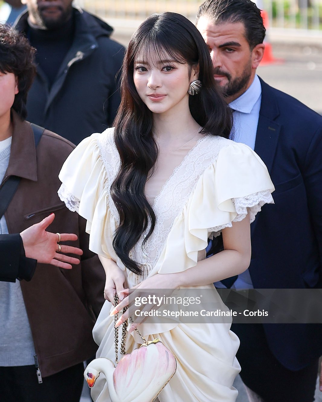 Mỹ nữ khiến "hung thần" Getty Images chỉ c&ograve;n l&agrave; c&aacute;i t&ecirc;n: Ngũ quan ho&agrave;n hảo như s&aacute;ch mẫu, style sang chảnh xịn ngất ng&acirc;y- Ảnh 8.