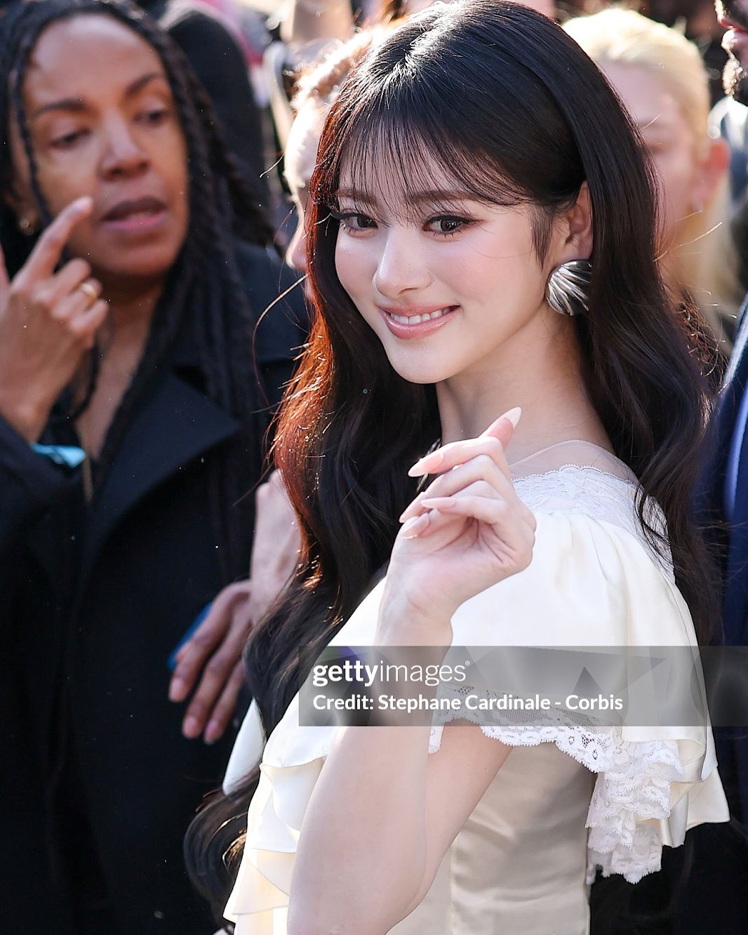 Mỹ nữ khiến "hung thần" Getty Images chỉ c&ograve;n l&agrave; c&aacute;i t&ecirc;n: Ngũ quan ho&agrave;n hảo như s&aacute;ch mẫu, style sang chảnh xịn ngất ng&acirc;y- Ảnh 7.