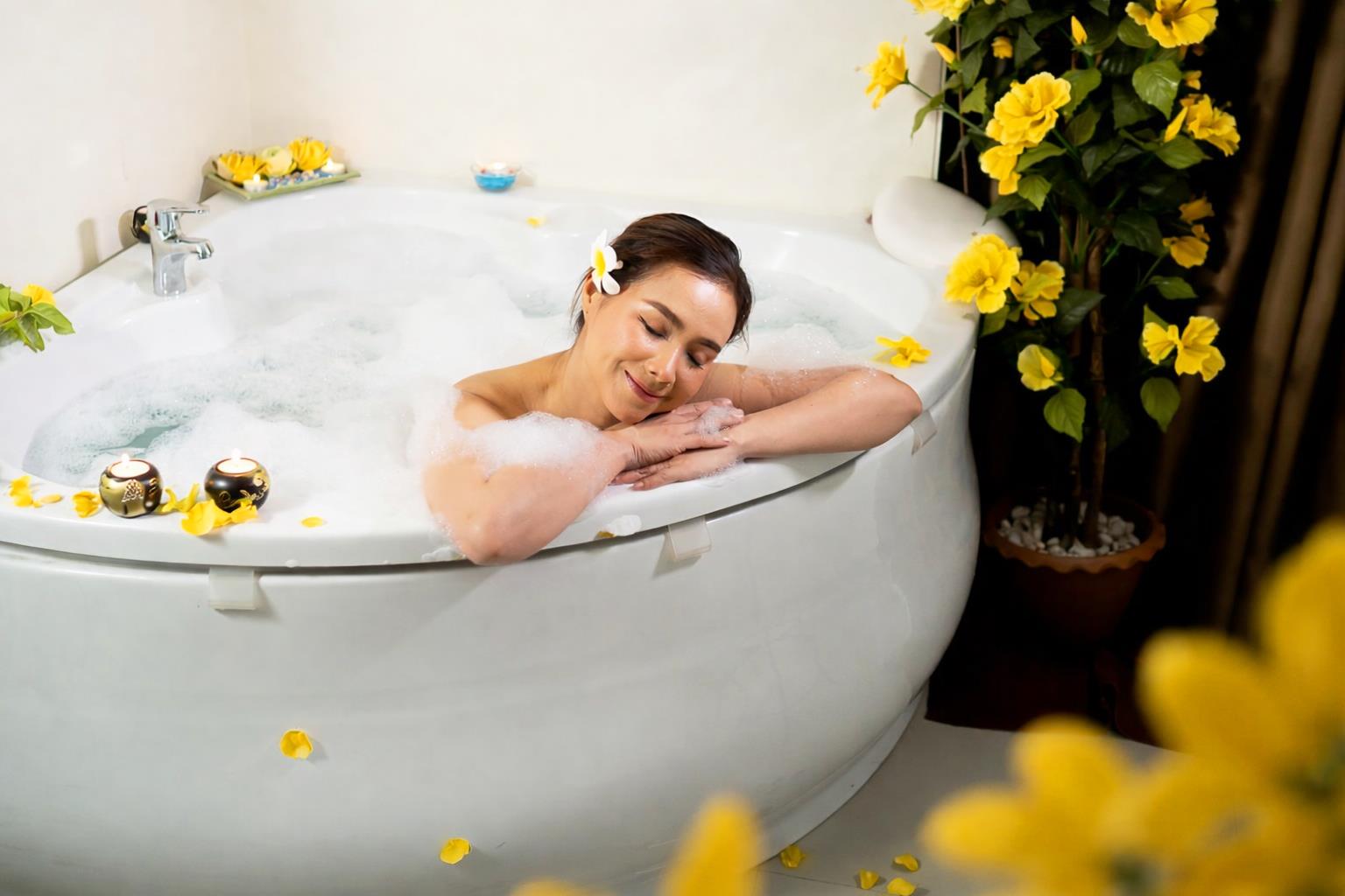 M&oacute;n qu&agrave; tỏa hương gửi trao lời nhắc y&ecirc;u thương đến ph&aacute;i đẹp!- Ảnh 2.