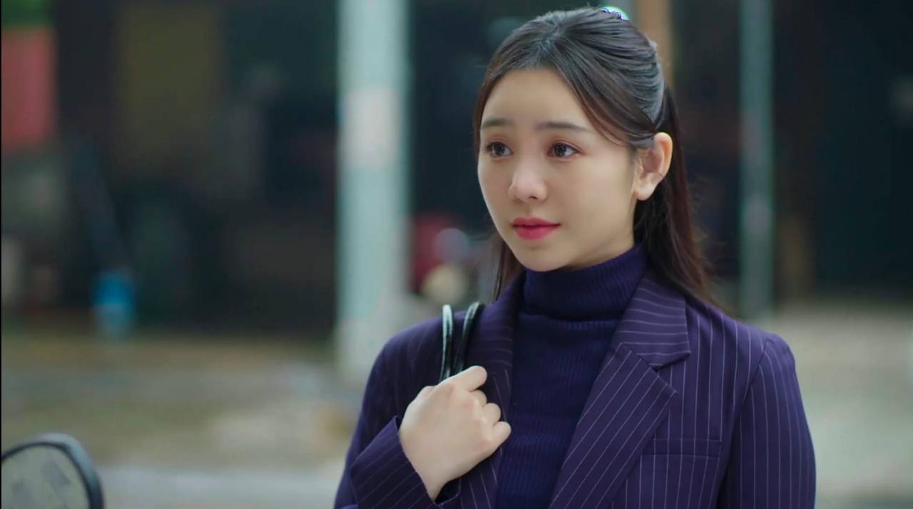 Quỳnh Kool xinh đẹp nhưng kh&ocirc;ng "vừa mắt" kh&aacute;n giả trong phim mới- Ảnh 5.