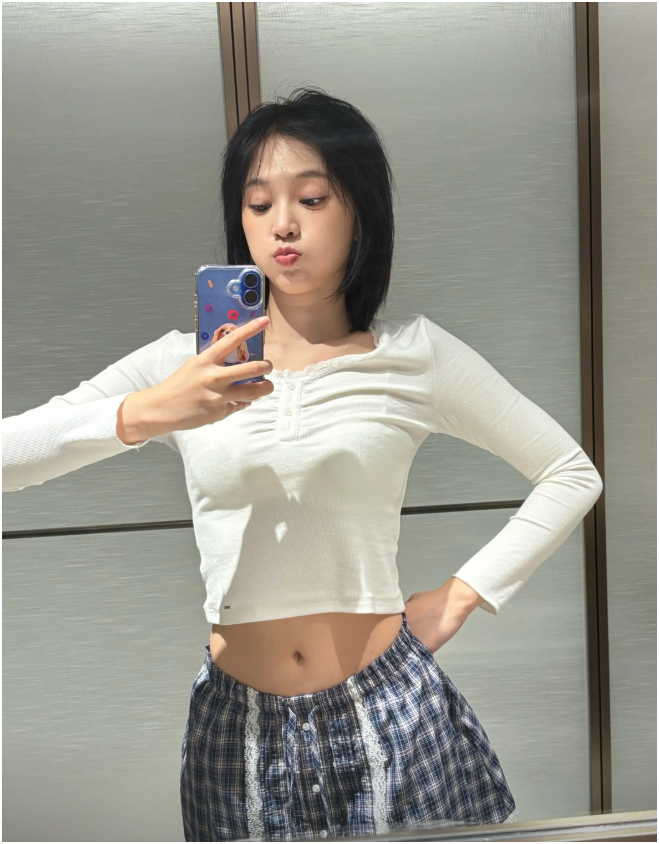 T&igrave;nh h&igrave;nh hiện tại của "nữ thần Vũ H&aacute;n" d&ugrave;ng c&aacute;t-x&ecirc; &ldquo;bao nu&ocirc;i&rdquo; bạn trai- Ảnh 14.